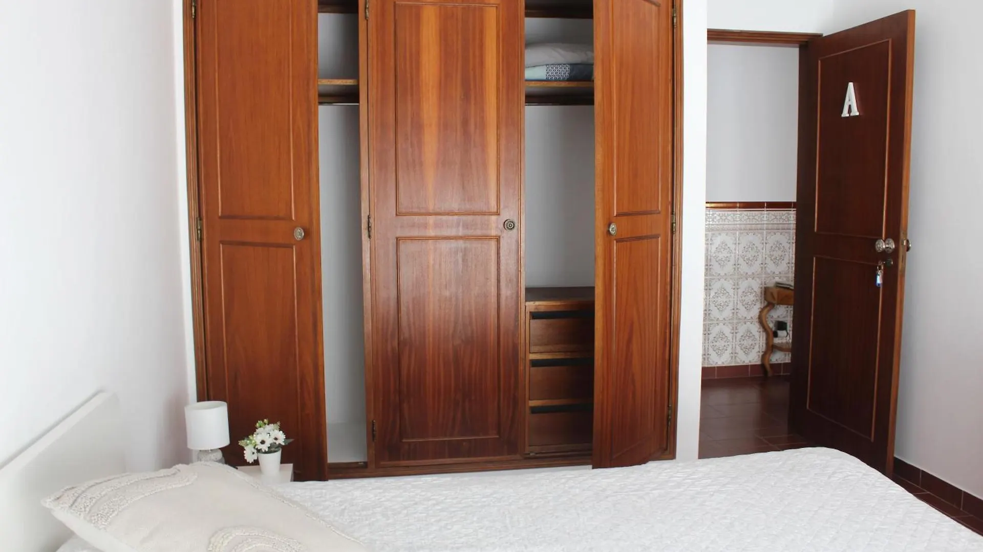 Guesthouse Felicidade Lagos Apartment